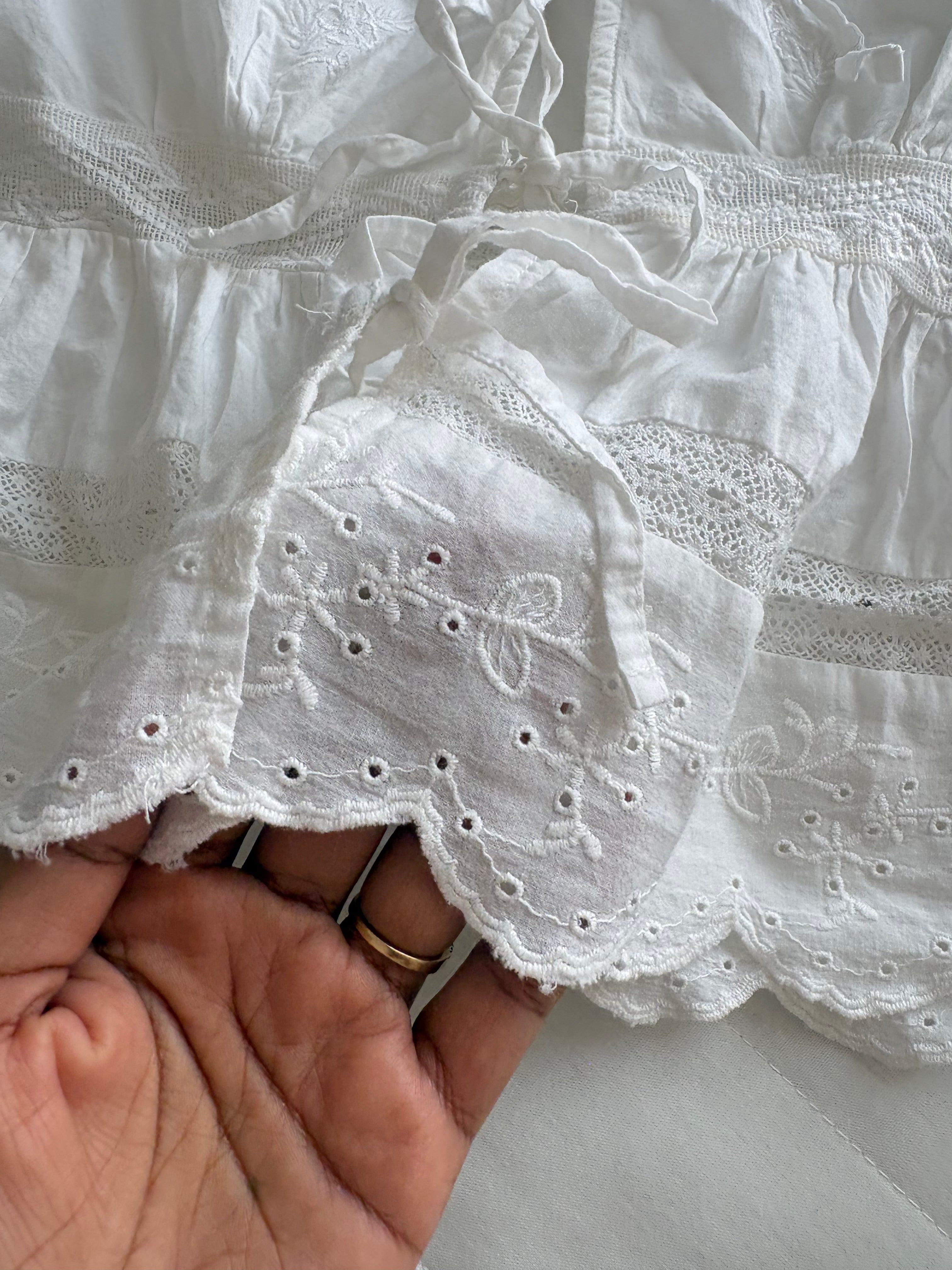 White top and skorts (individual)