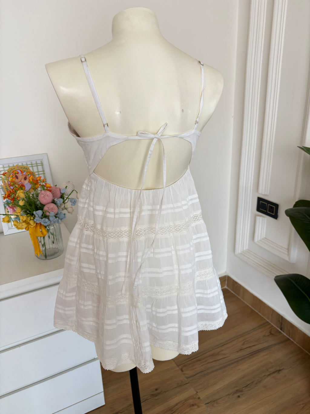 White padded ribbon details romper