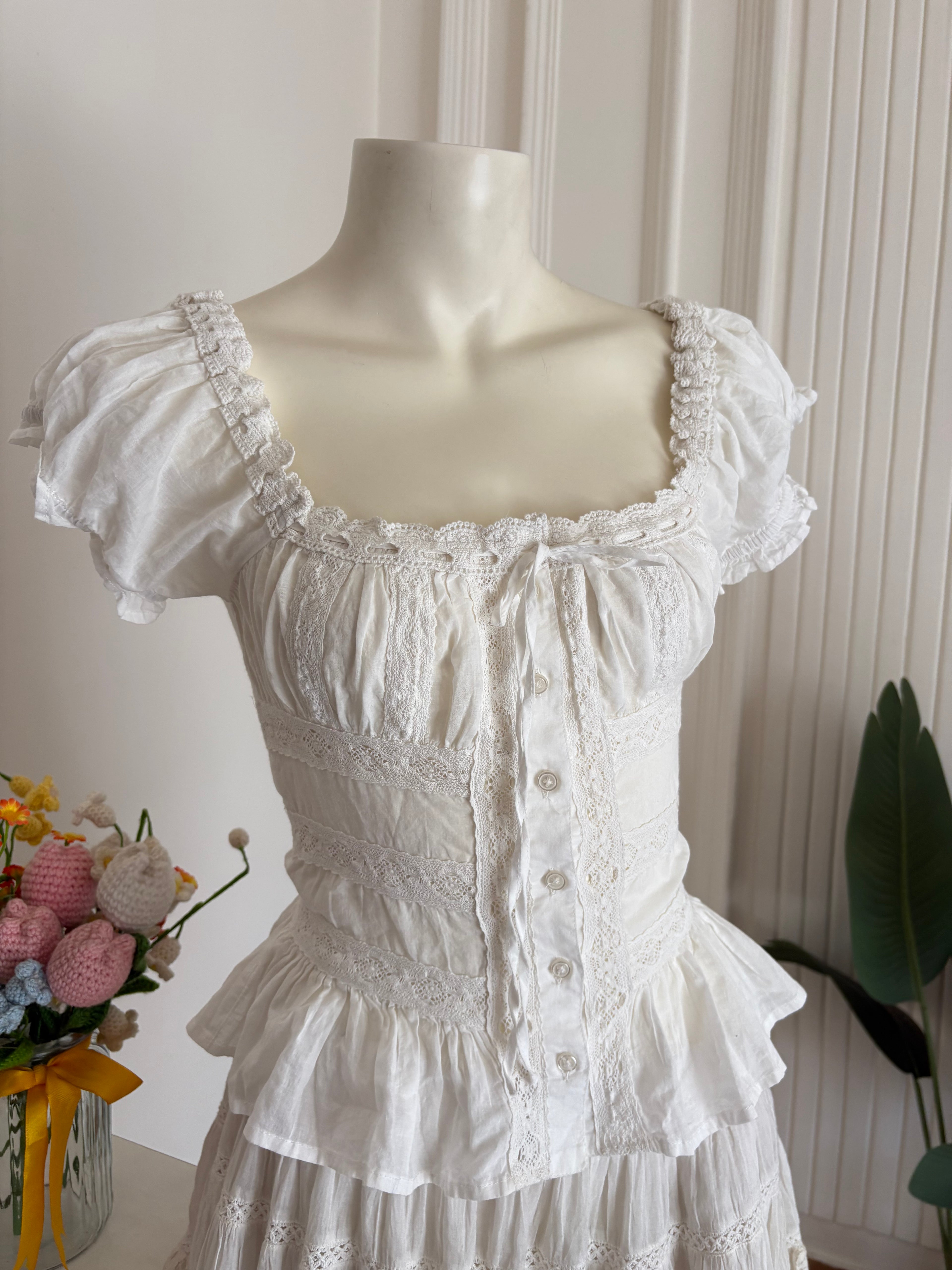 White ribbon detail top
