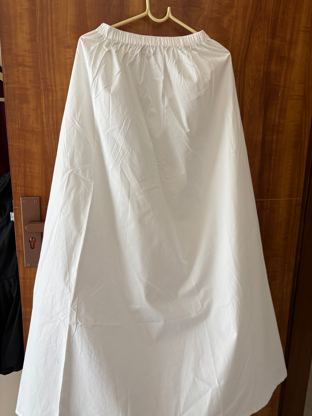 White poplin skirt