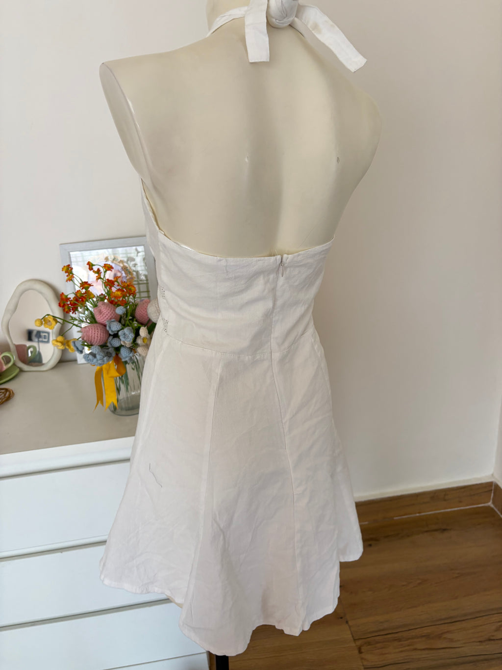 Halter neck lace dress
