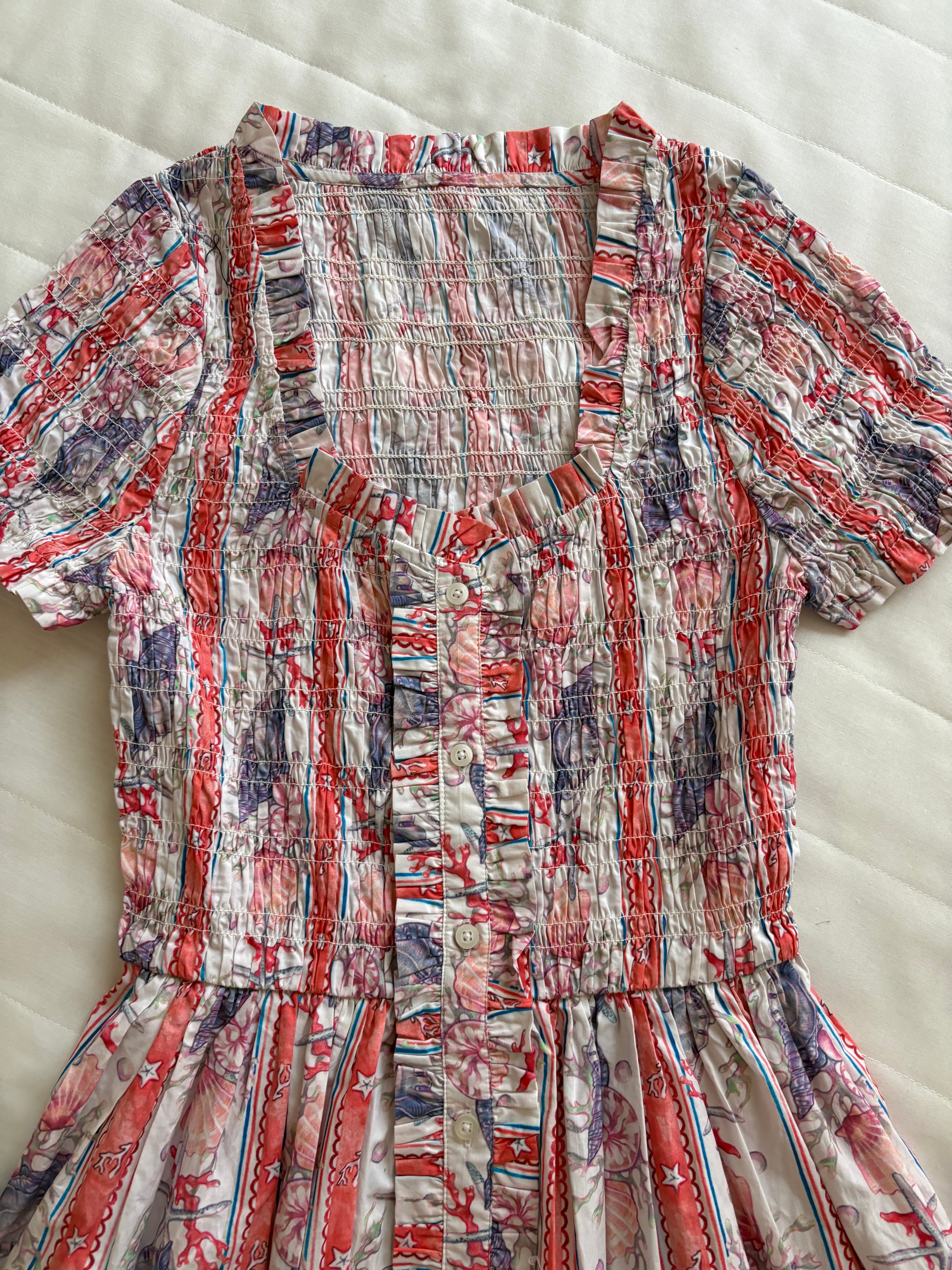 Orange stripes shell print