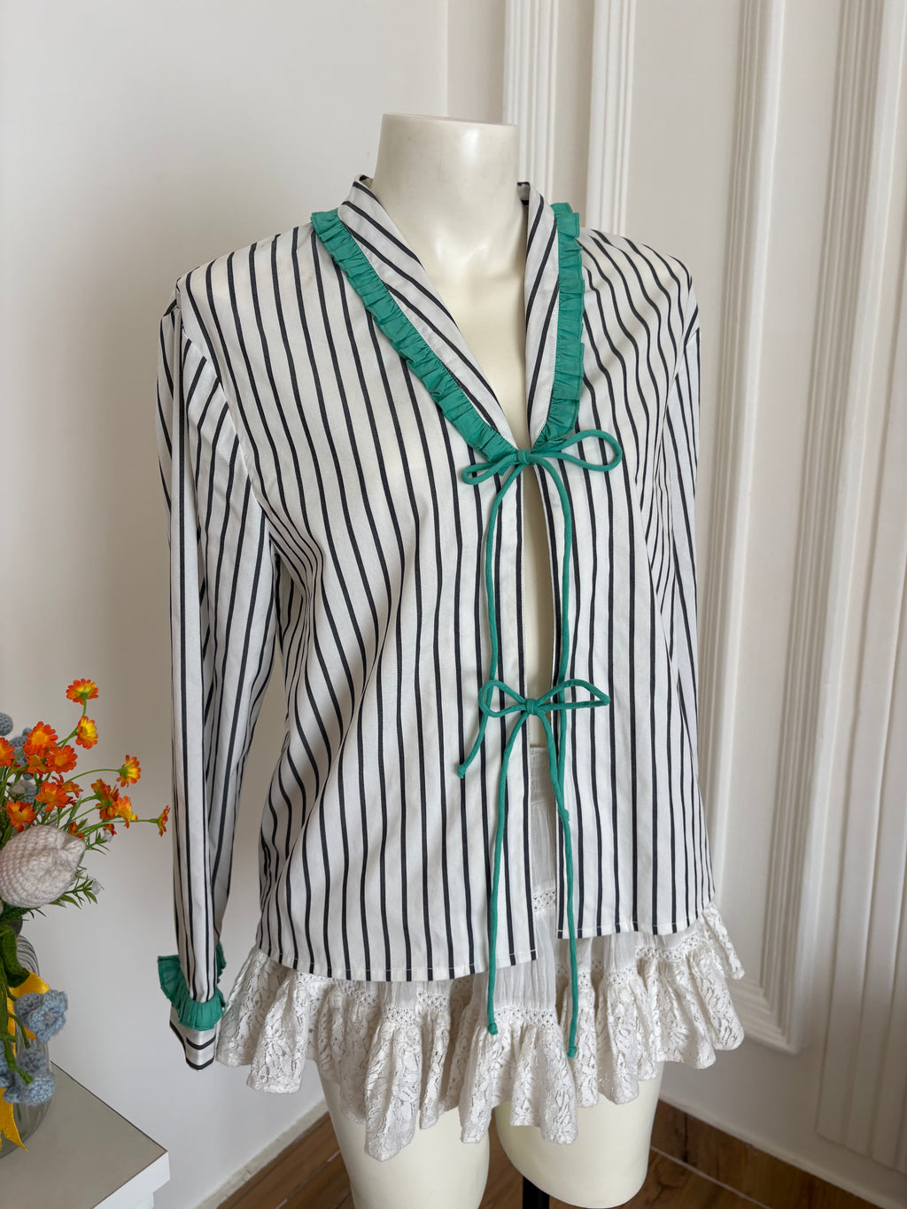 Stripes green frill