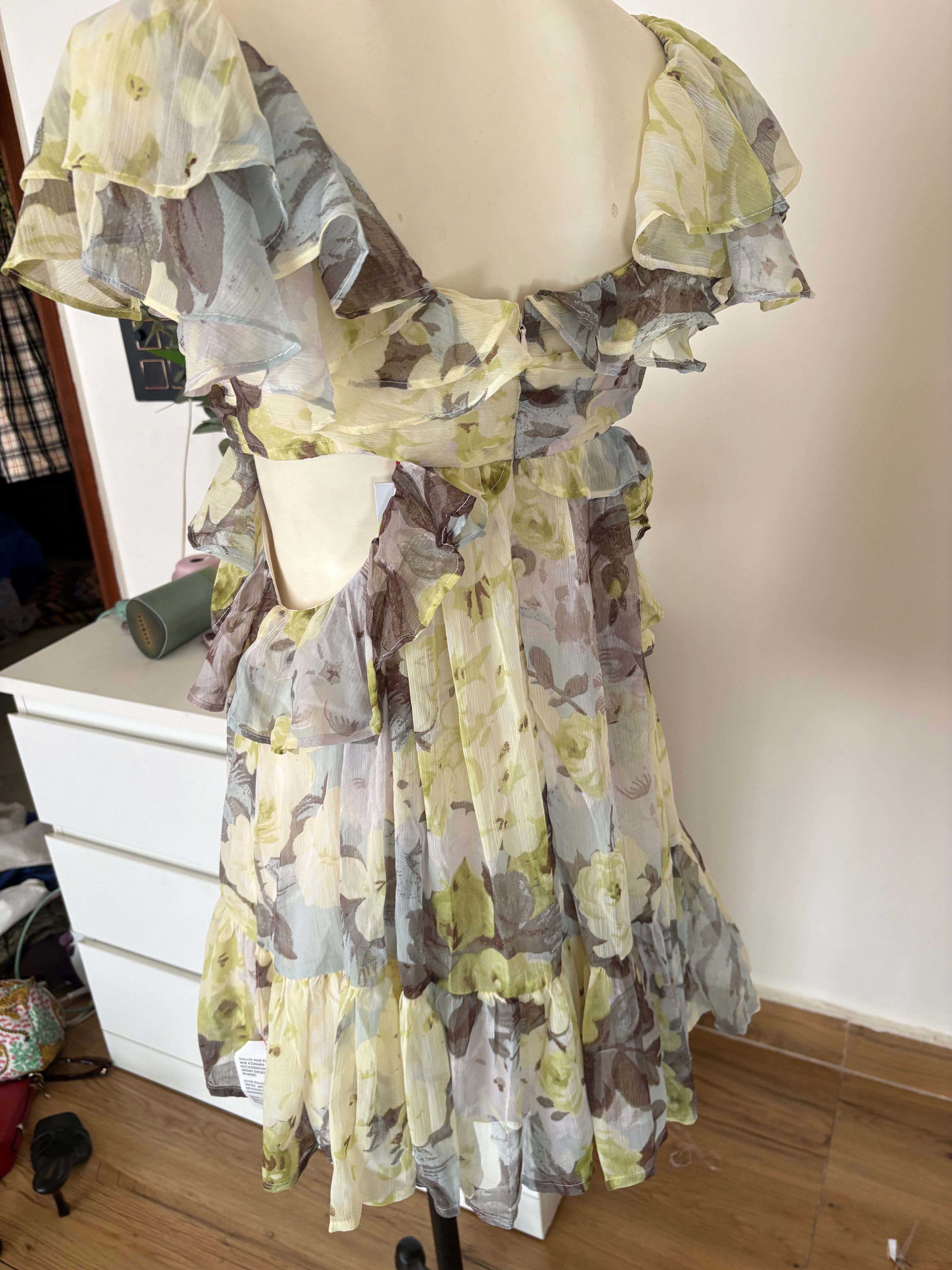 Ruffle chiffon dress