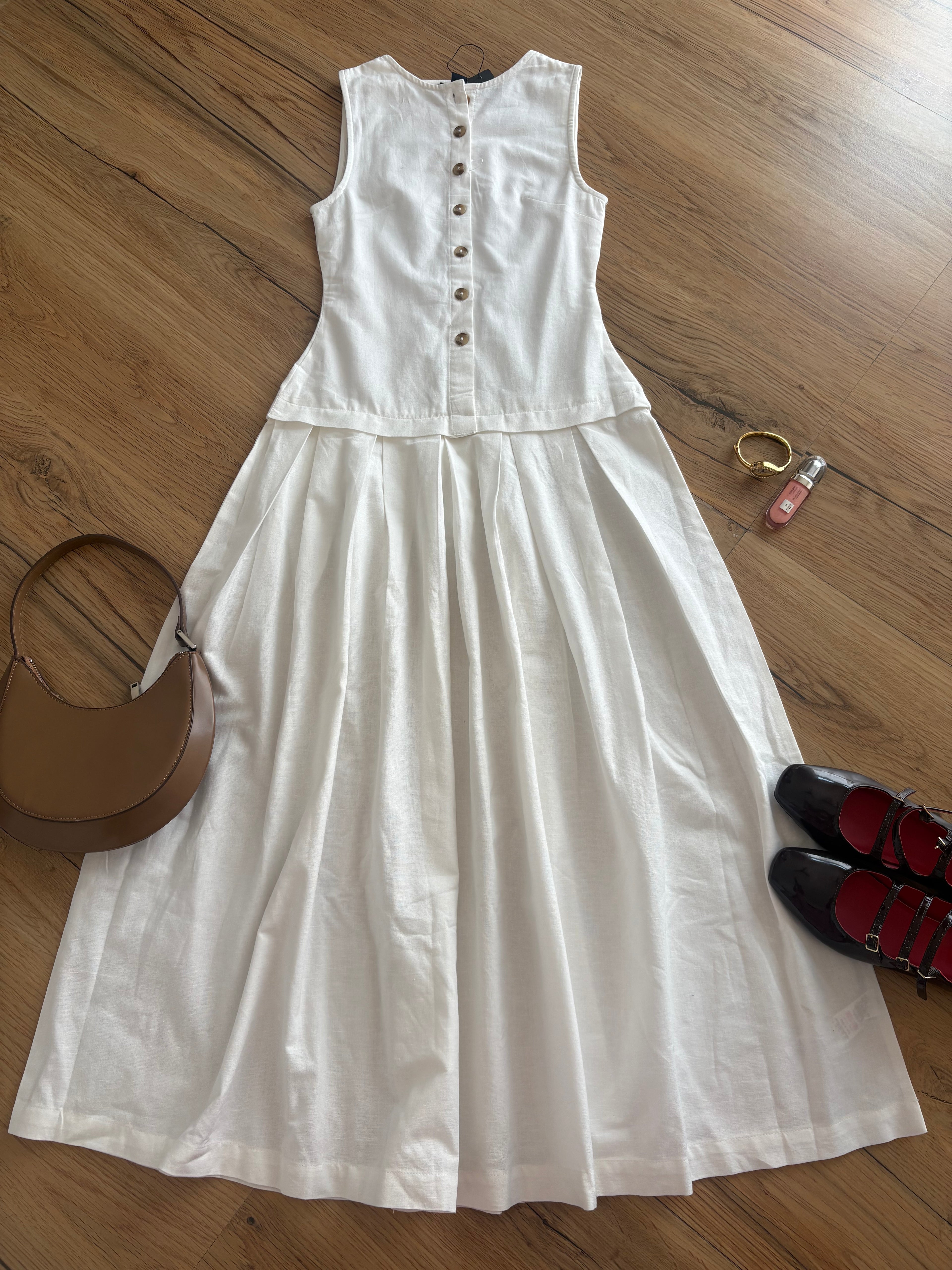 White cotton linen button dress