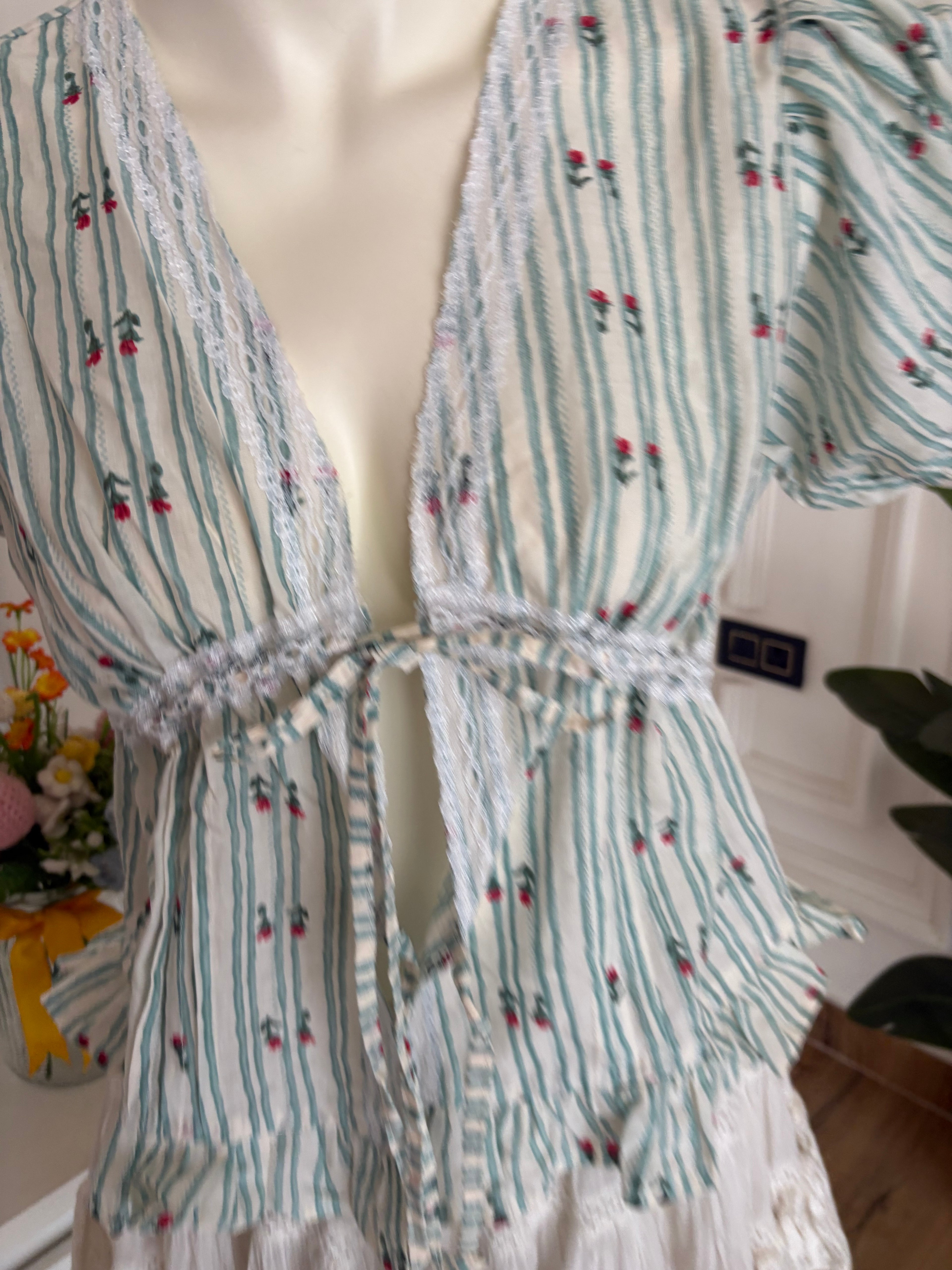 Green floral cotton top