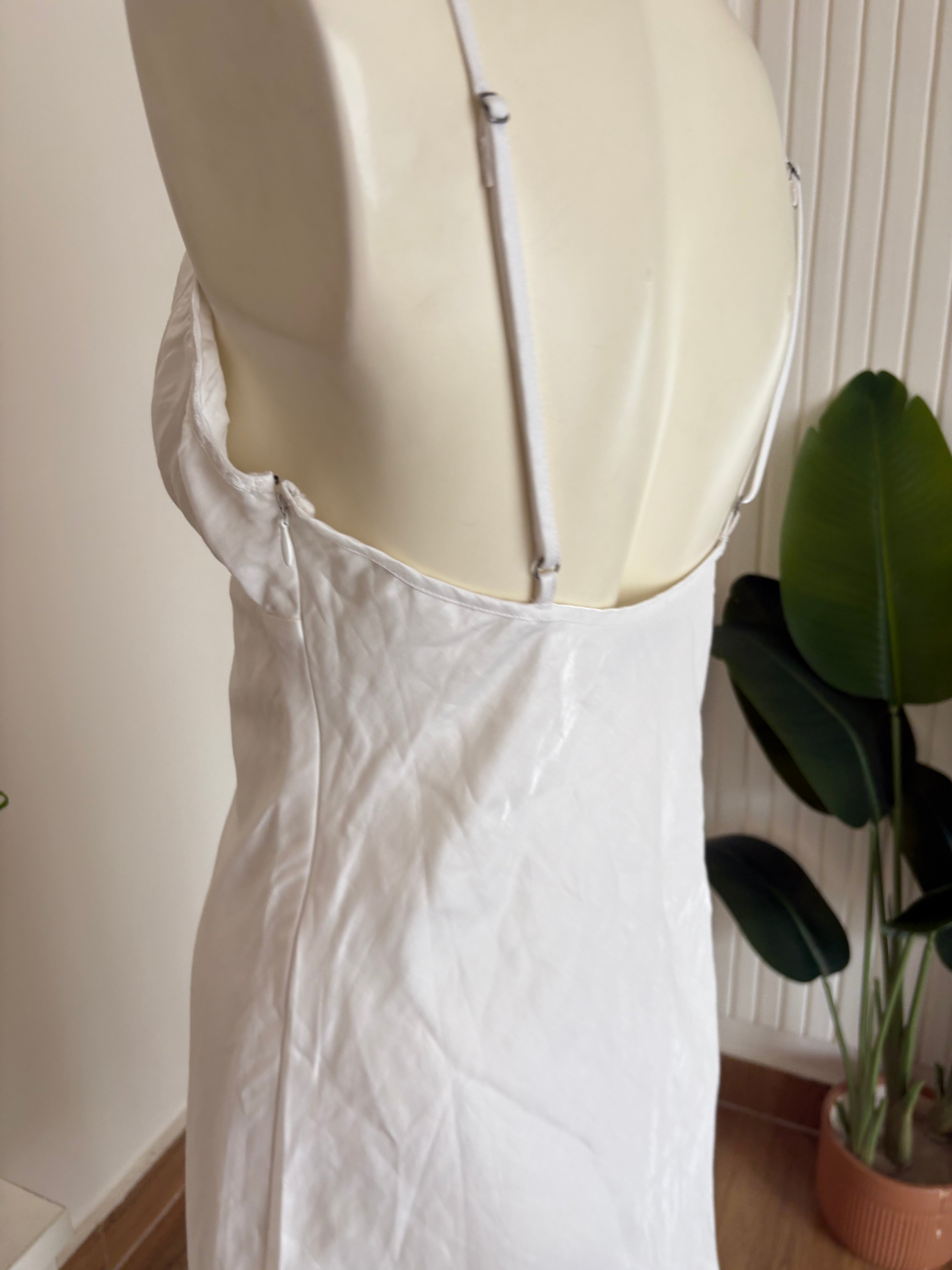 Abercrombie white shiny material dress