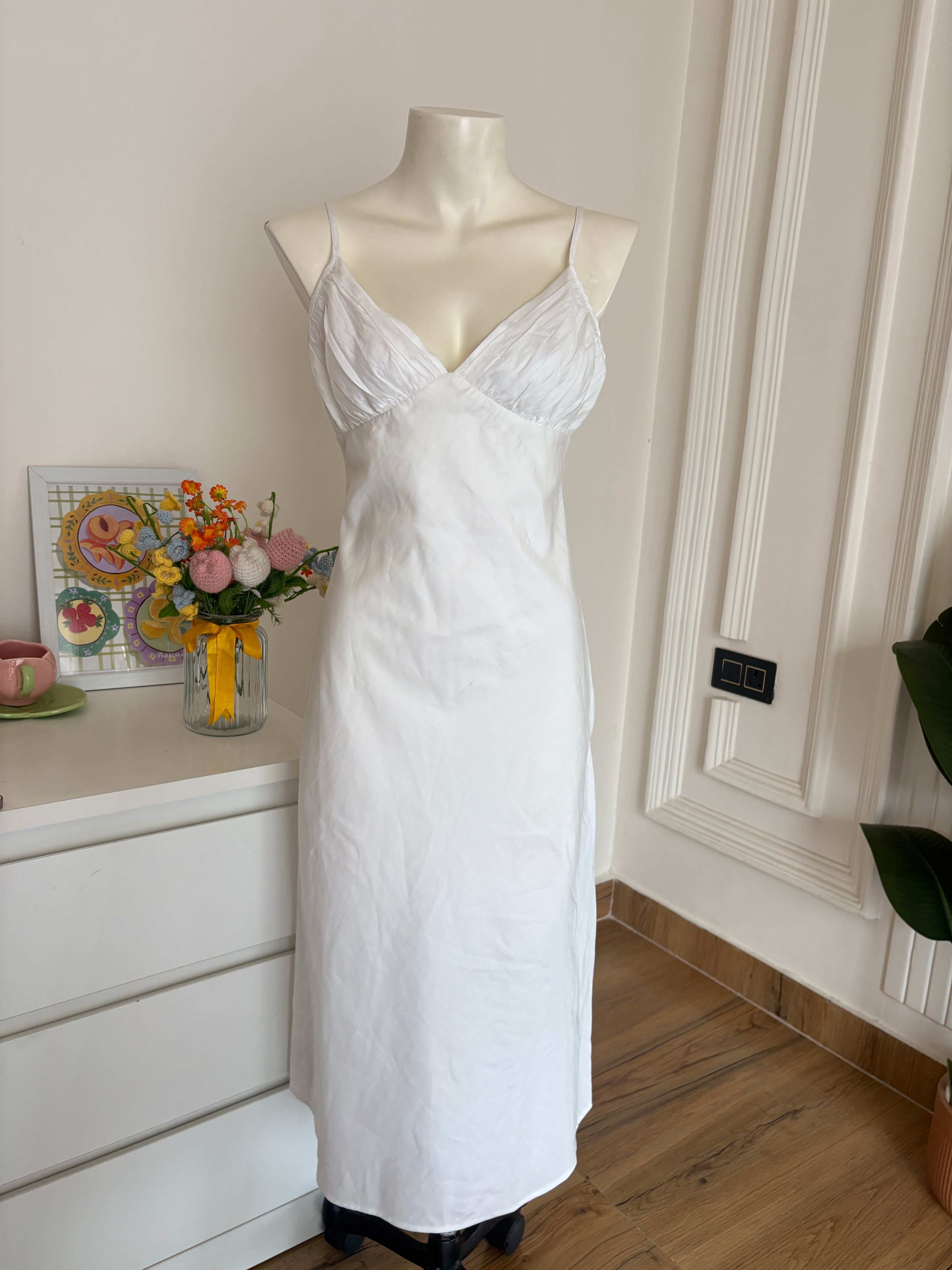 Abercrombie white shiny material dress