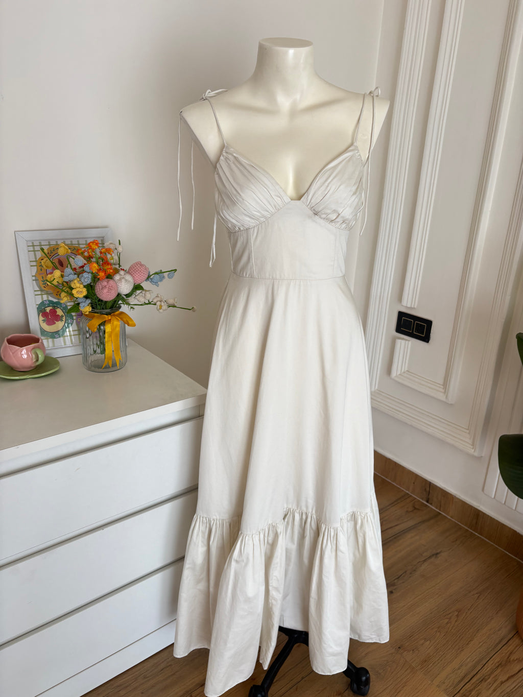 Off white maxi dress Abercrombie