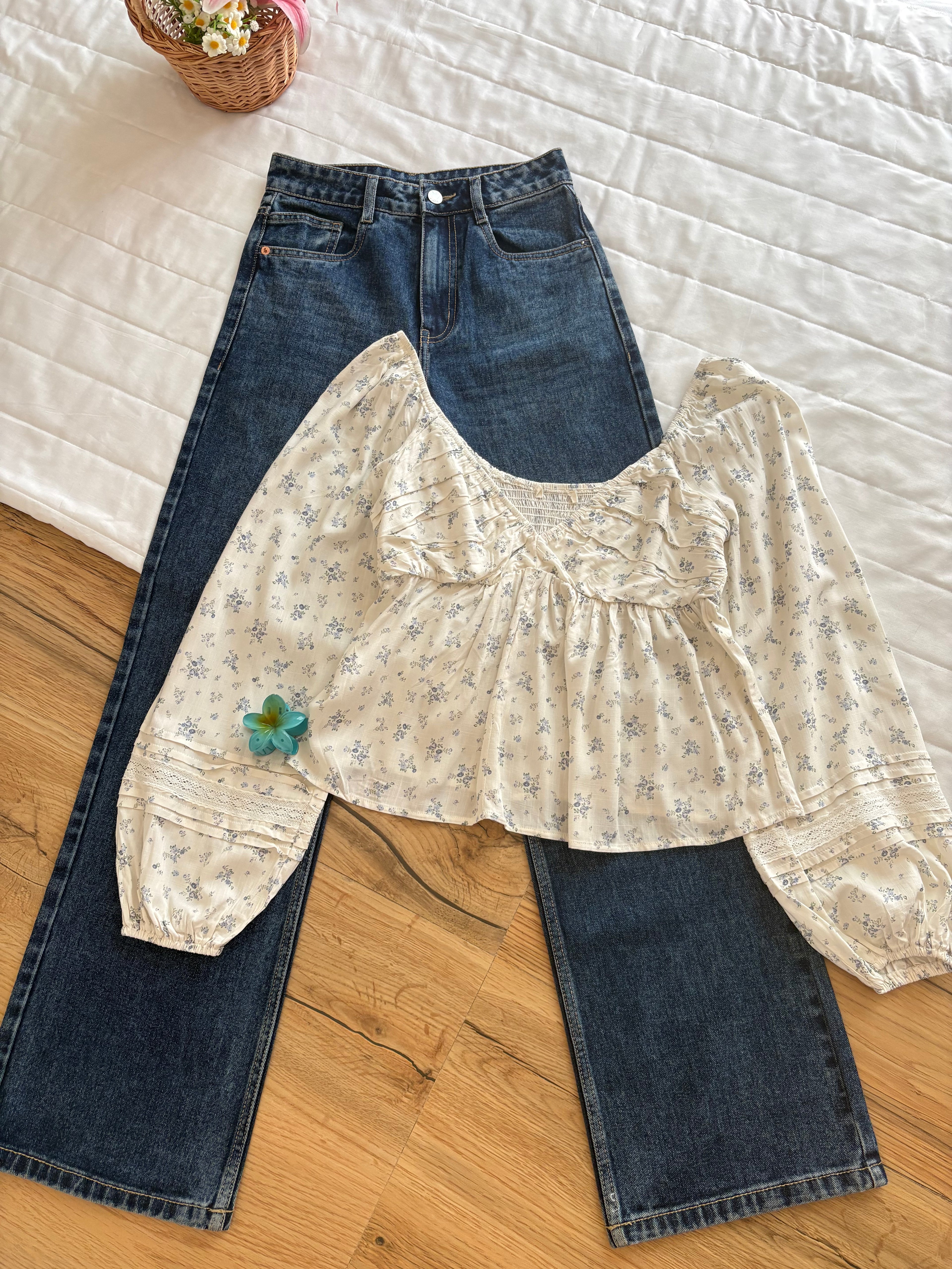 full sleeve white blue floral top