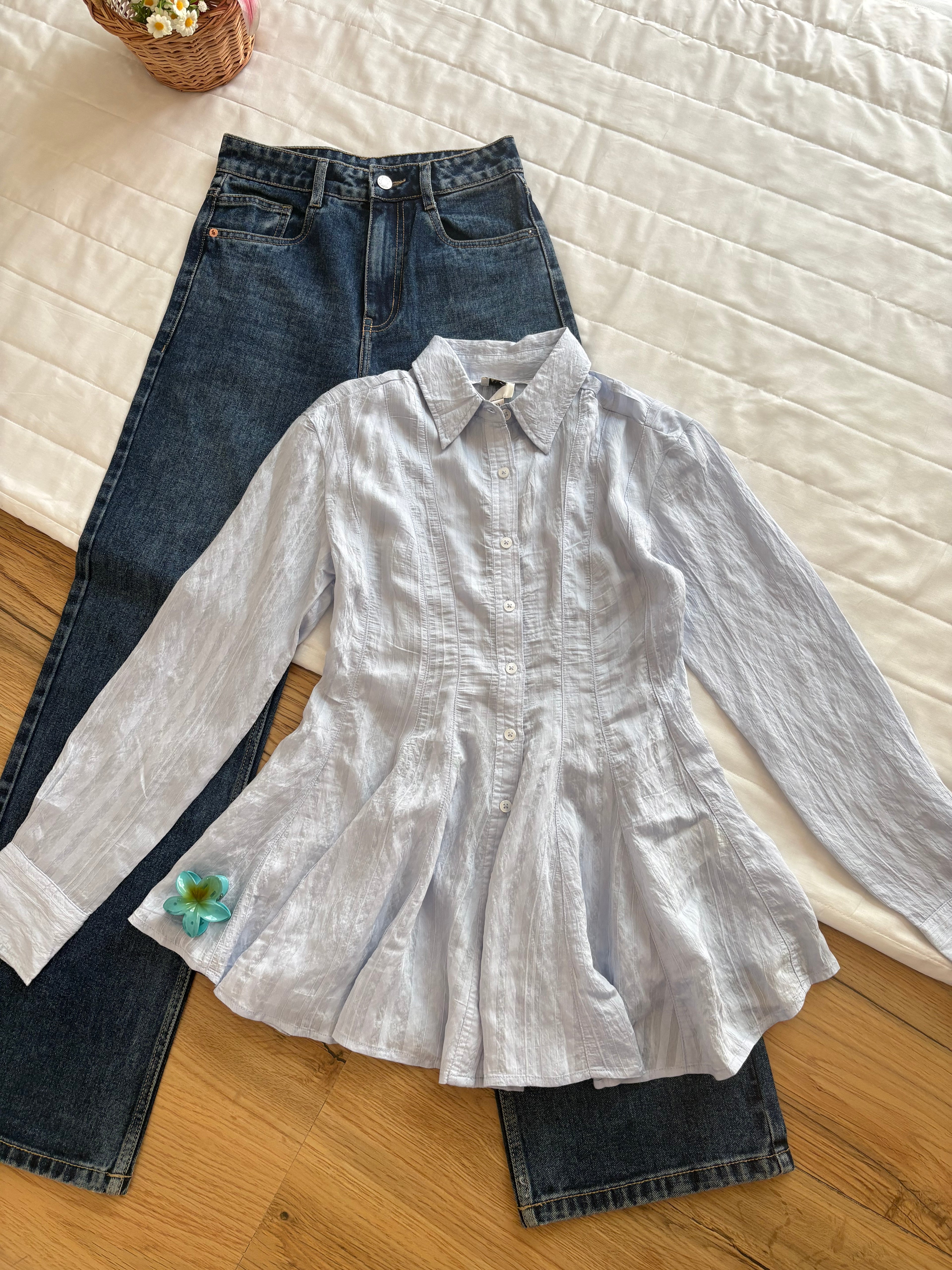 light blue snatch waist shirt