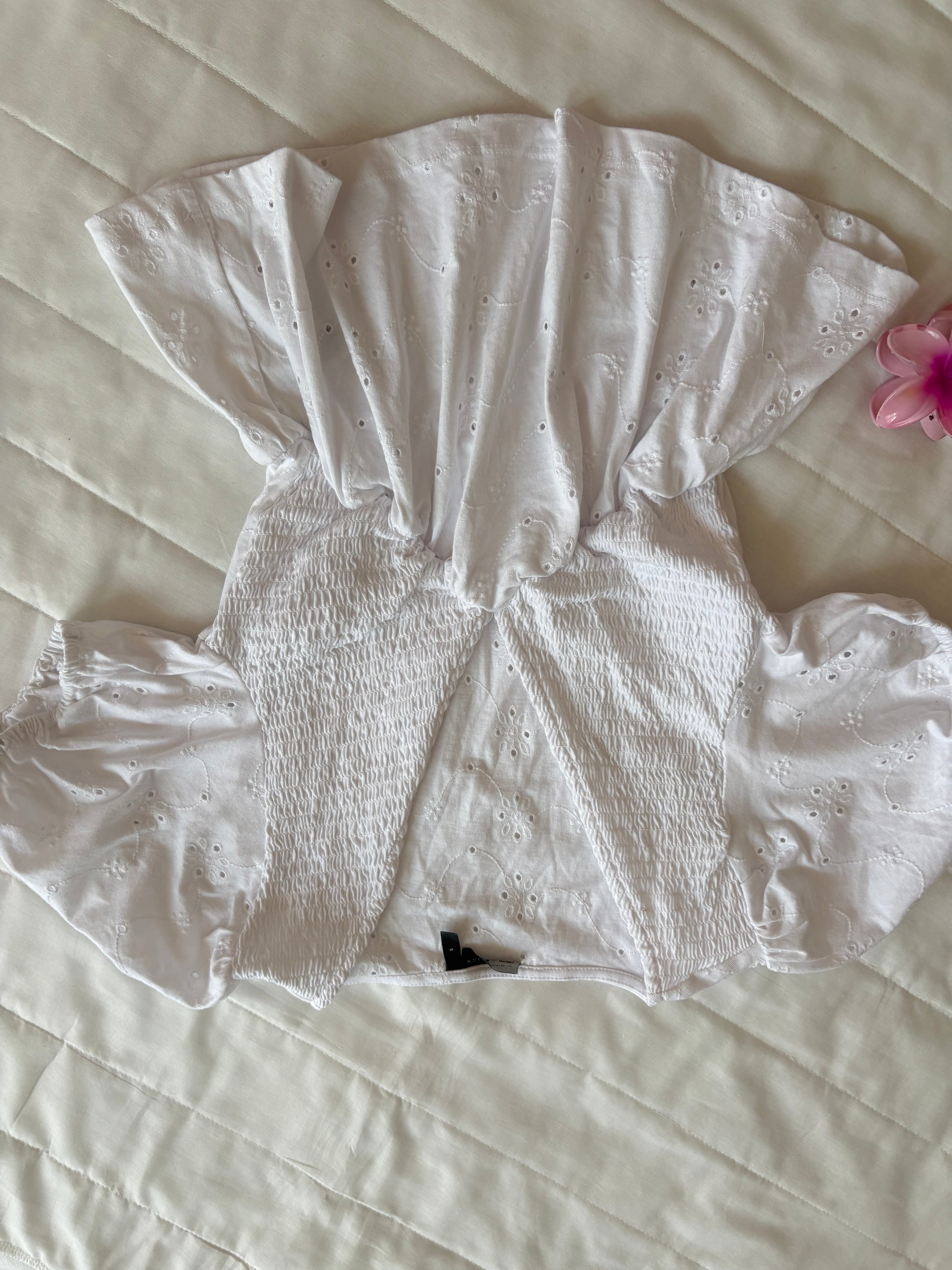 white eyelet tshirt material